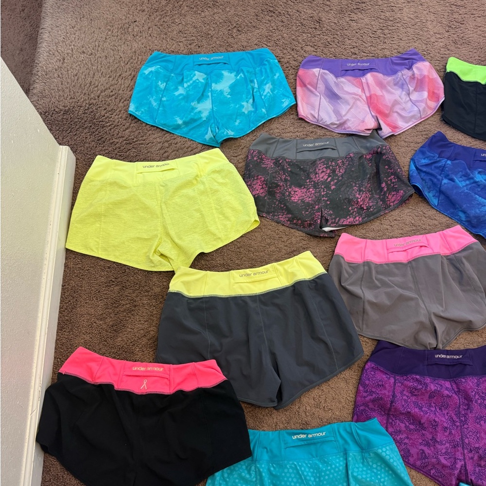 Under Armour Get Set Go Shorts Run HUGE LOT OF 14 RARE HTF DISCONTINUED M - Picture 3 of 7